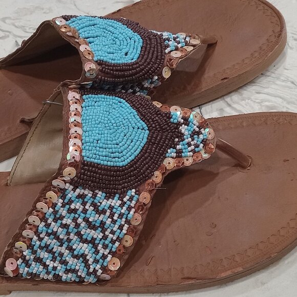 Beaded Women Sandals w/ Colorful Beads Native American Design size 9 - Picture 3 of 5